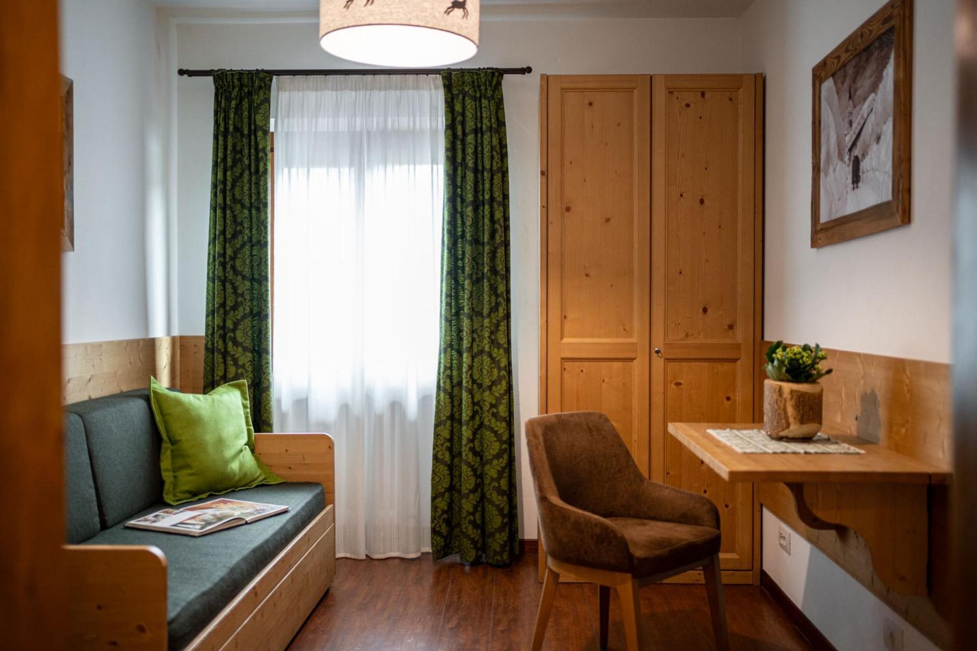 Panda Hotel